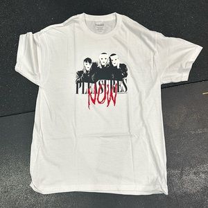 New Pleasures made in Nicaragua, 100% cotton (Large)